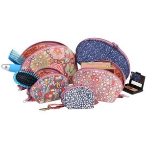 Clam Up Zippered Pouches Pattern by ByAnnie | Sewing Pattern