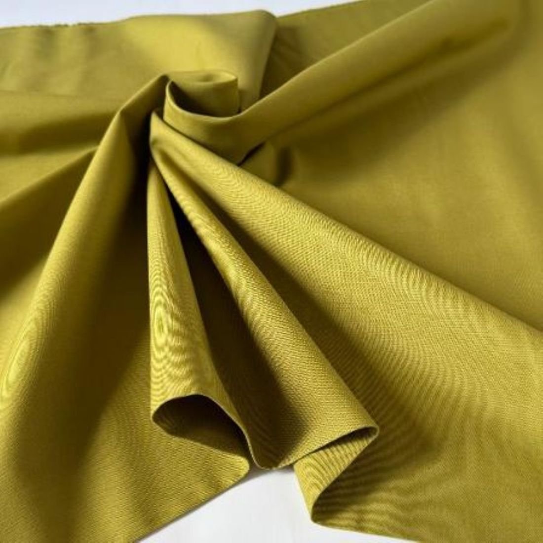 Tilda Solid Basics 120038 Moss – Premium Cotton Quilting Fabric