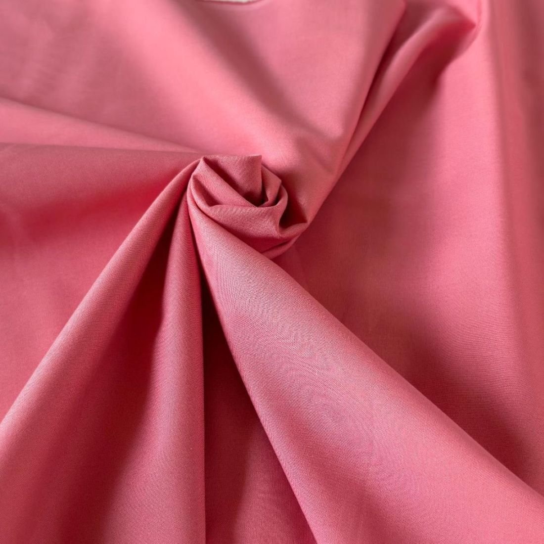 Tilda Solid Basics – 120016 Coral | Premium Quilting Cotton