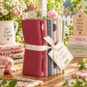 Tilda Seasonal Chambray Winter Fat Quarter Bundle 9pc